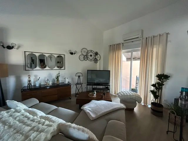 Appartement à louer, 75m², Baho