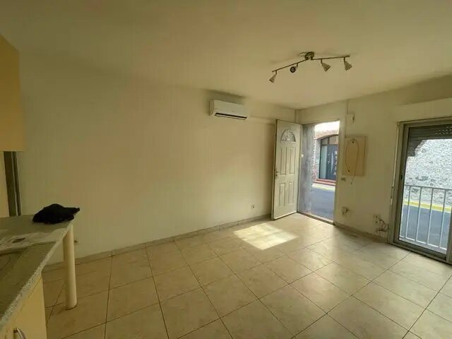 Appartement à louer, 27m², Espira-de-l'Agly