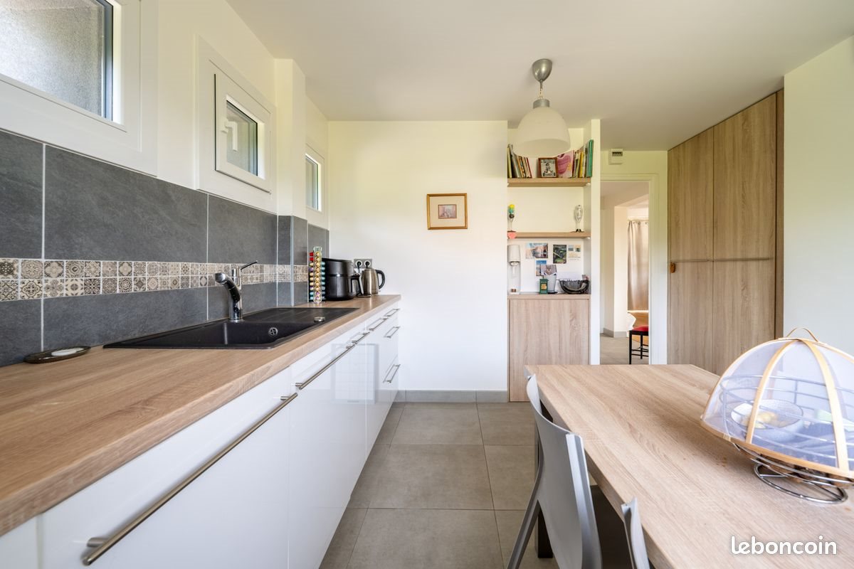 Maison à vendre, 135m², Saint-Jorioz