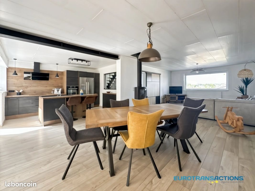 Maison à vendre, 140m², Sarreinsming
