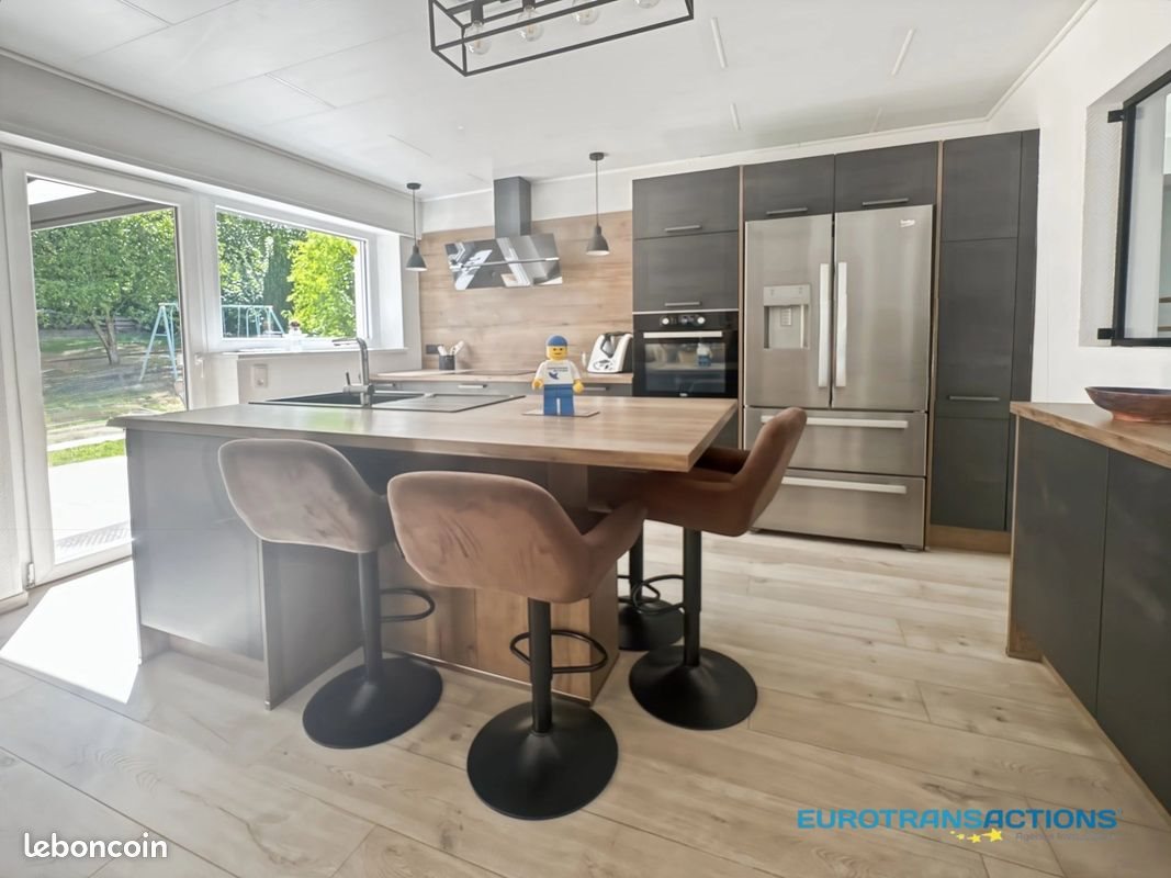 Maison à vendre, 140m², Sarreinsming
