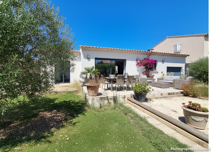 Maison à vendre, 94m², Nages-et-Solorgues