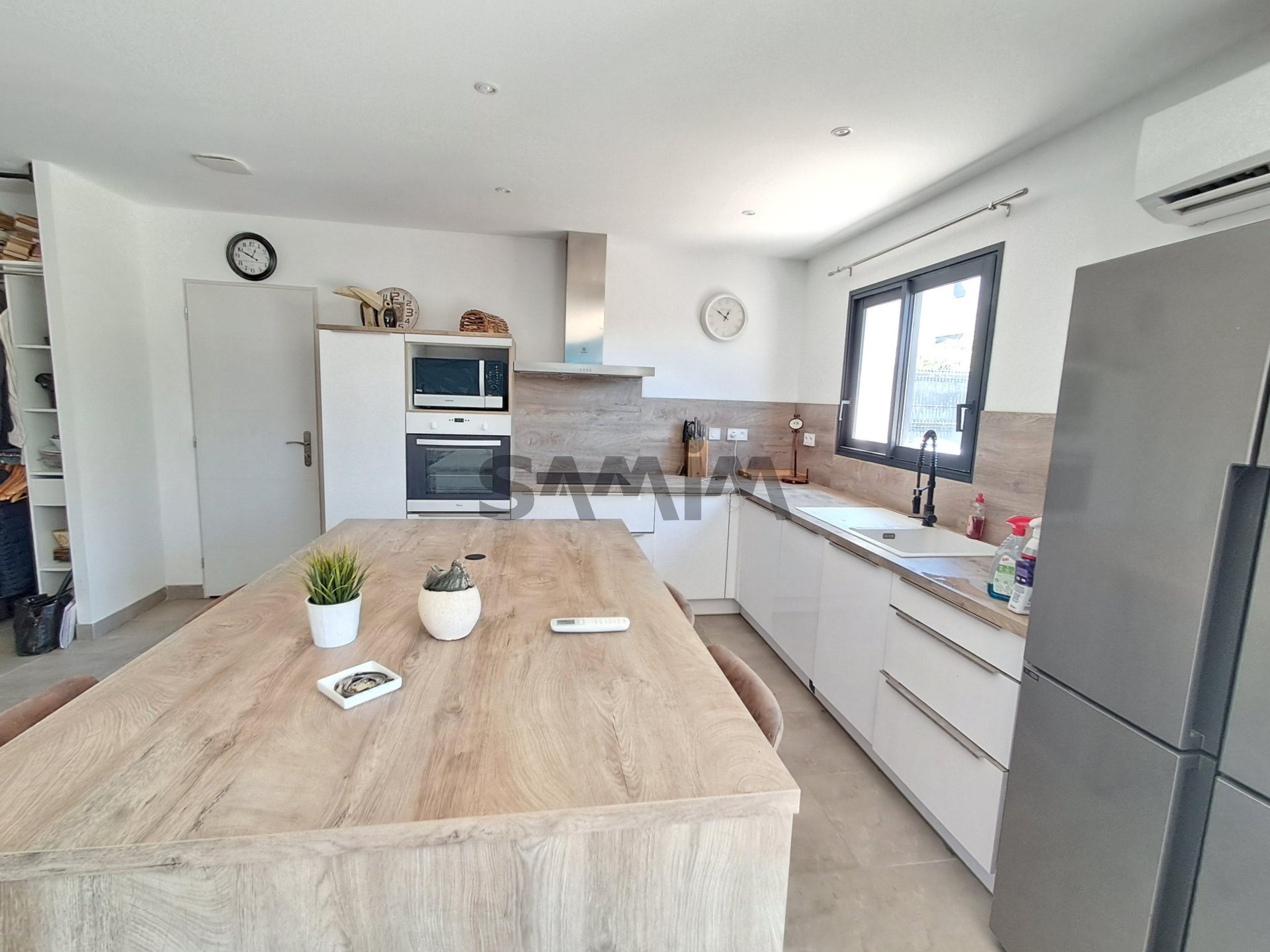 Maison à vendre, 94m², Nages-et-Solorgues