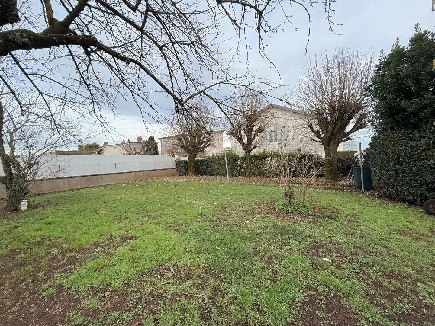 Maison à vendre, 56m², La Chapelle-Saint-Ursin