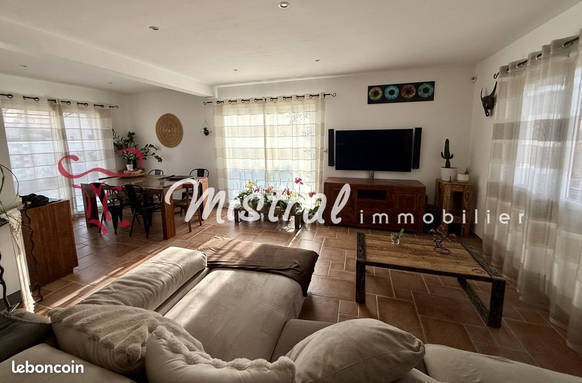 Maison à vendre, 126m², Aigues-Mortes