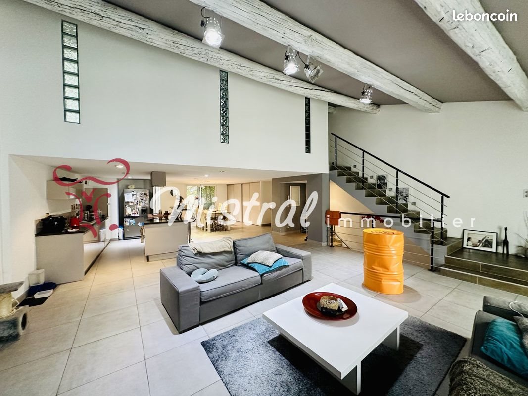 Appartement à vendre, 154m², Aigues-Mortes