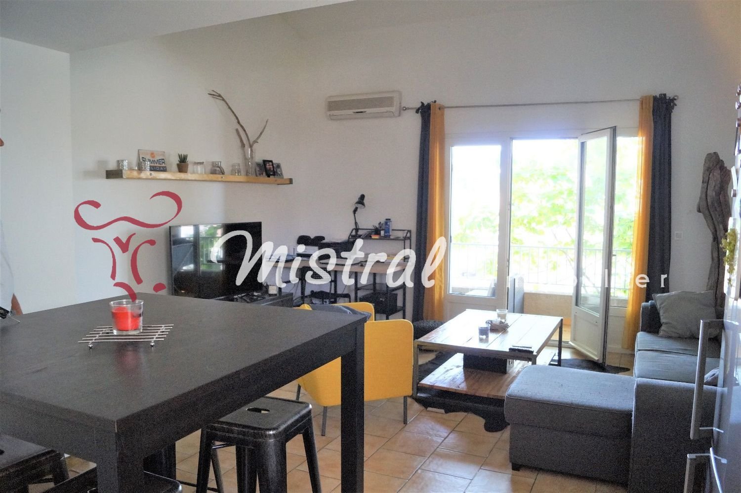 Appartement à louer, 65m², Saint-Laurent-d'Aigouze