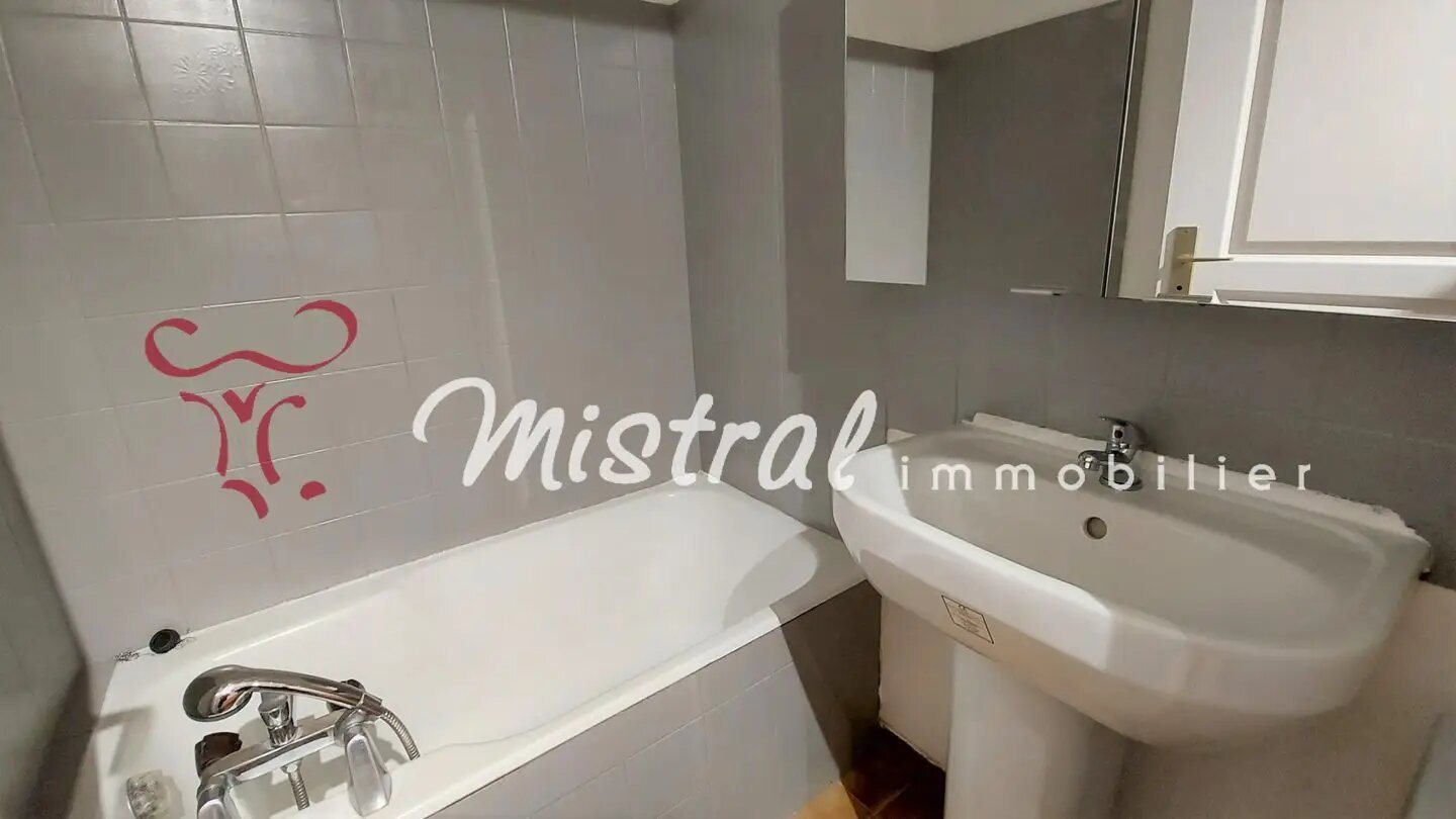 Appartement à vendre, 26m², Saint-Laurent-d'Aigouze