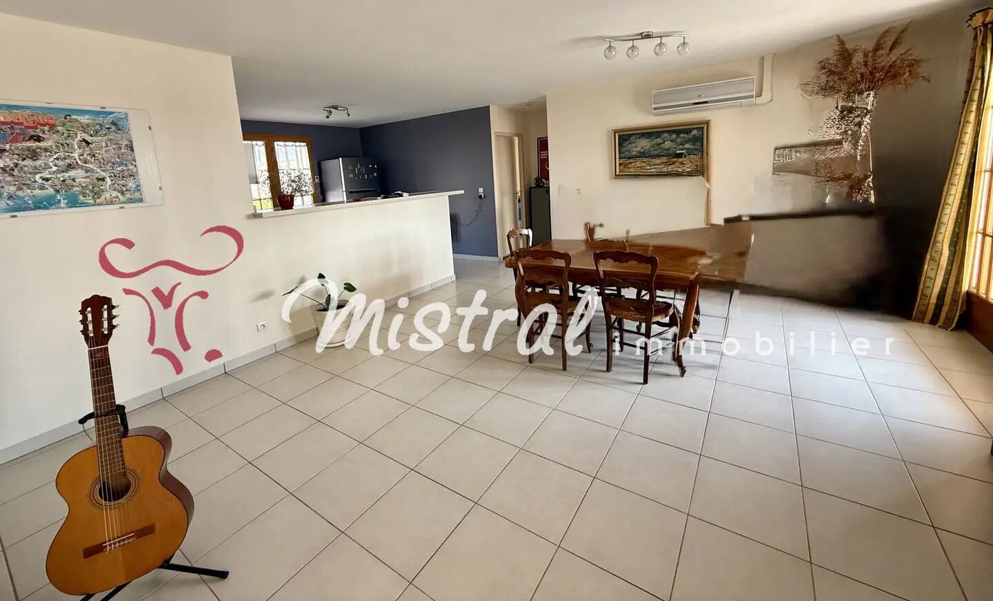 Maison à vendre, 176m², Saint-Laurent-d'Aigouze