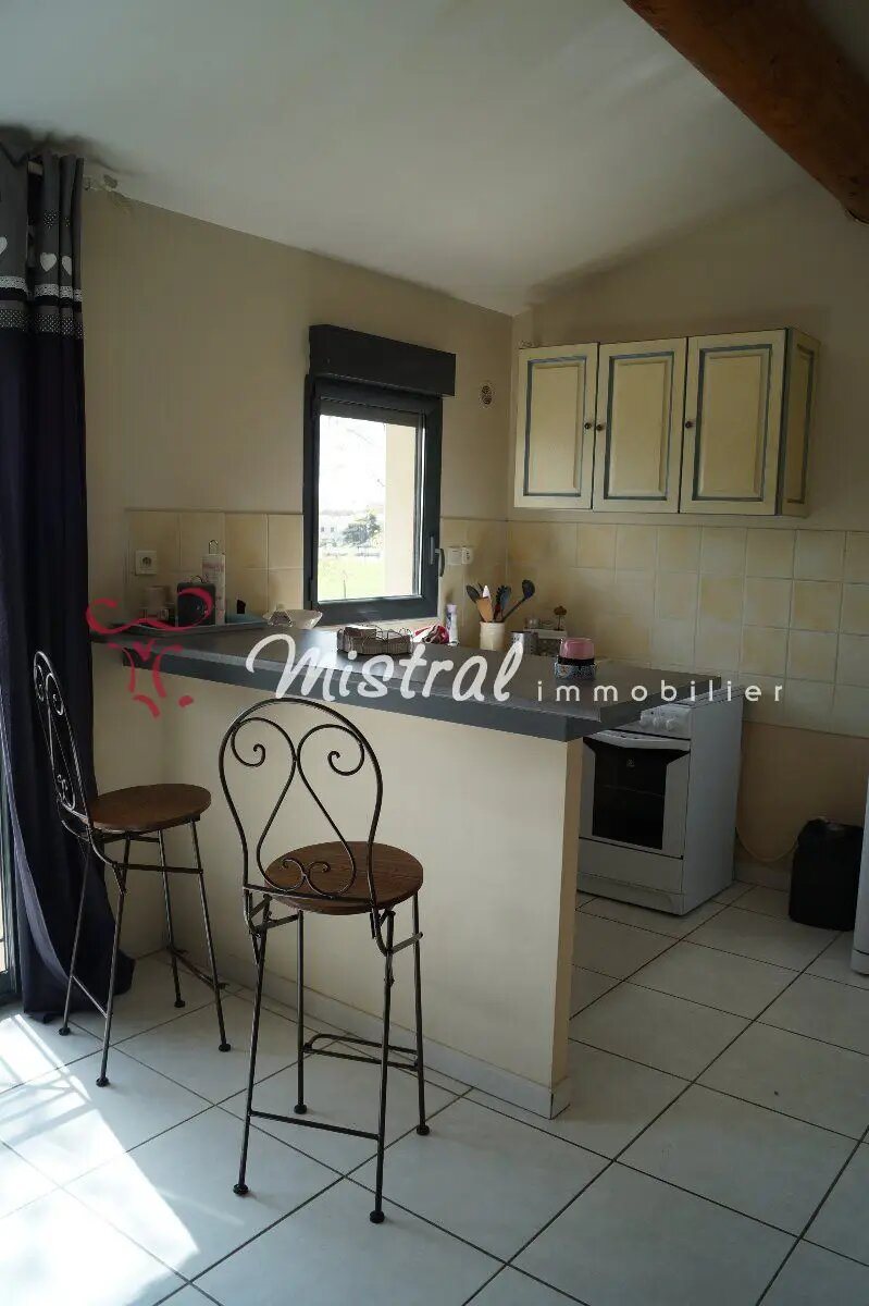 Appartement à louer, 85m², Saint-Laurent-d'Aigouze