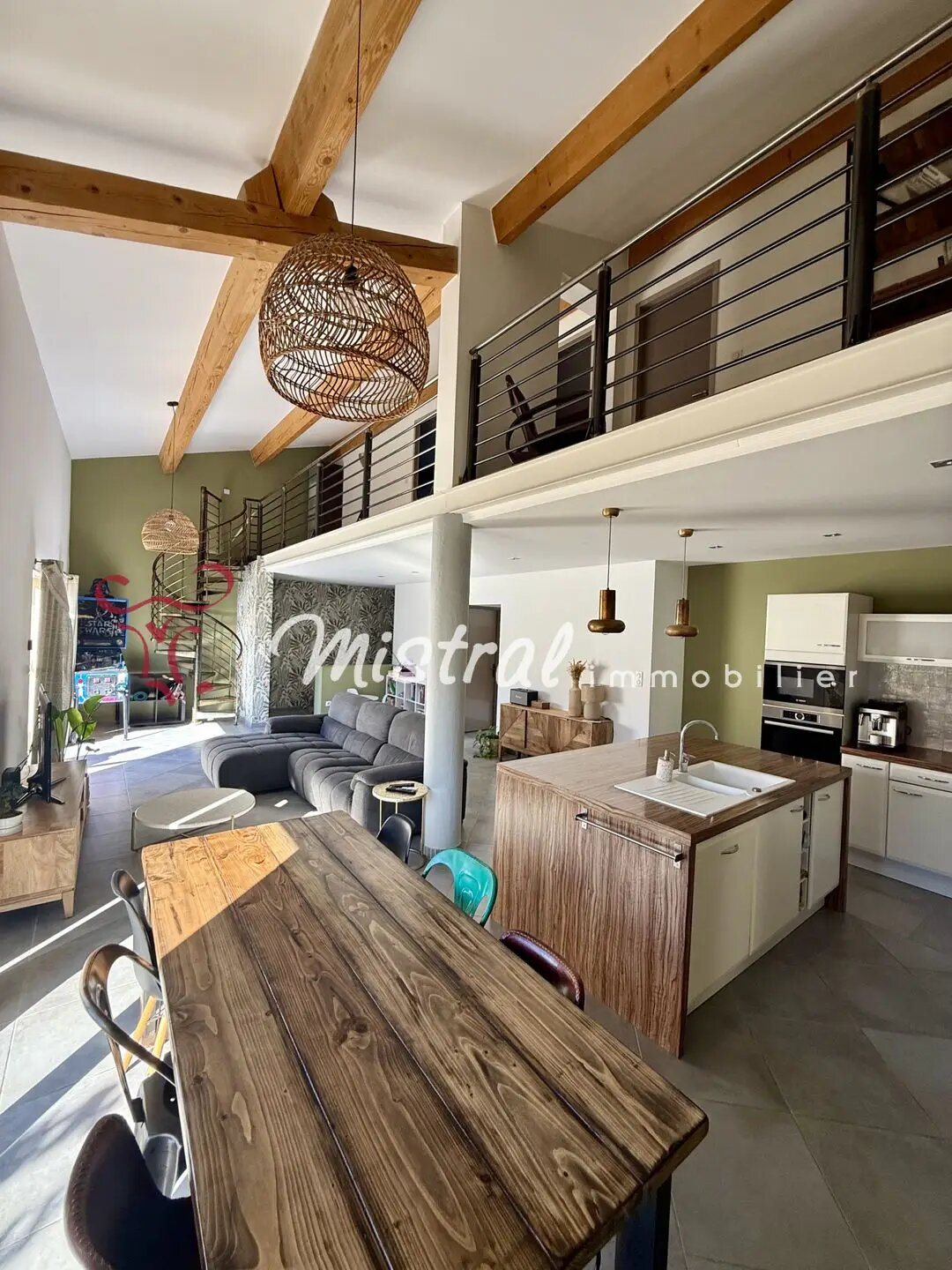 Maison à vendre, 182m², Saint-Laurent-d'Aigouze