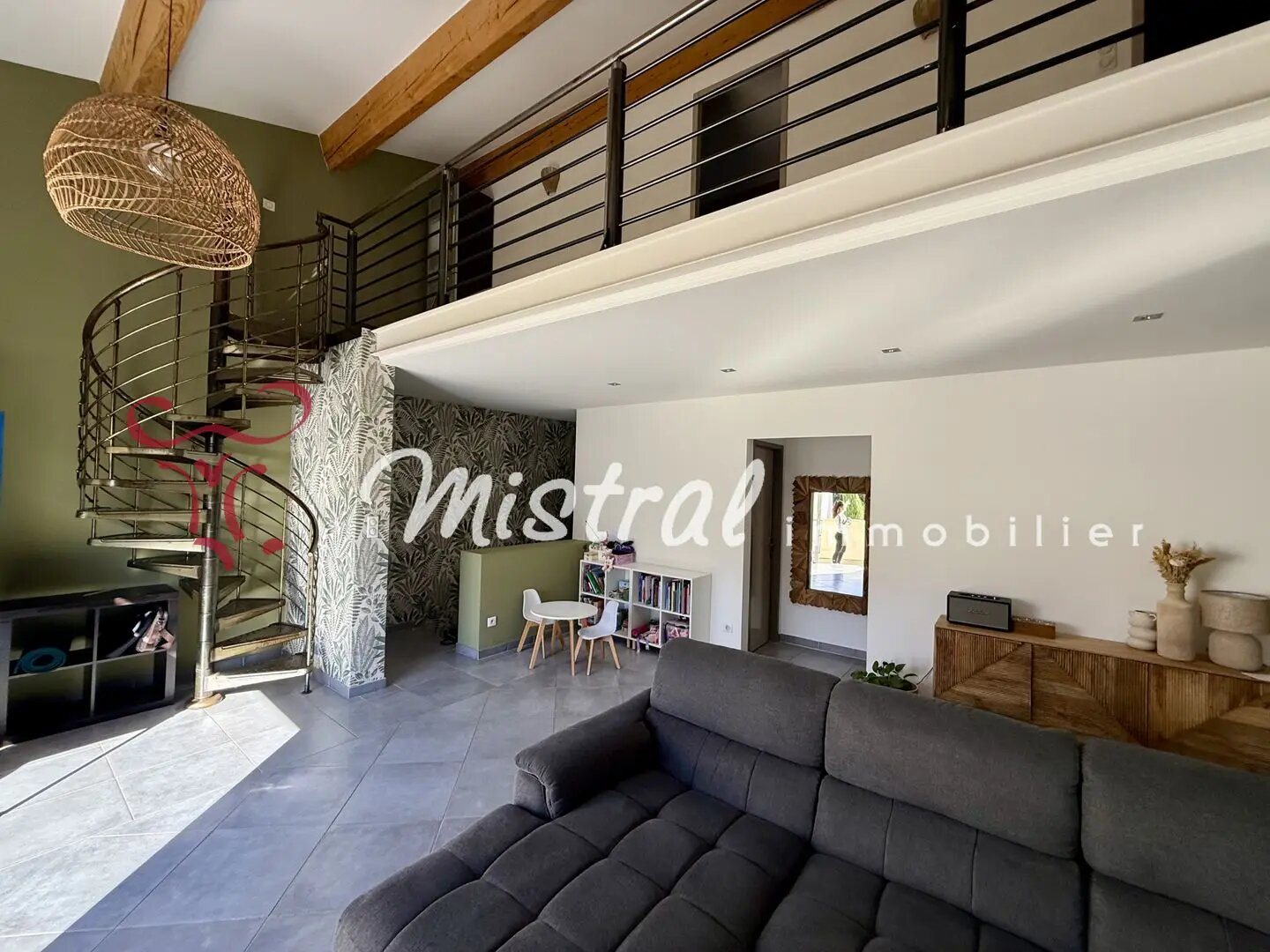 Maison à vendre, 182m², Saint-Laurent-d'Aigouze