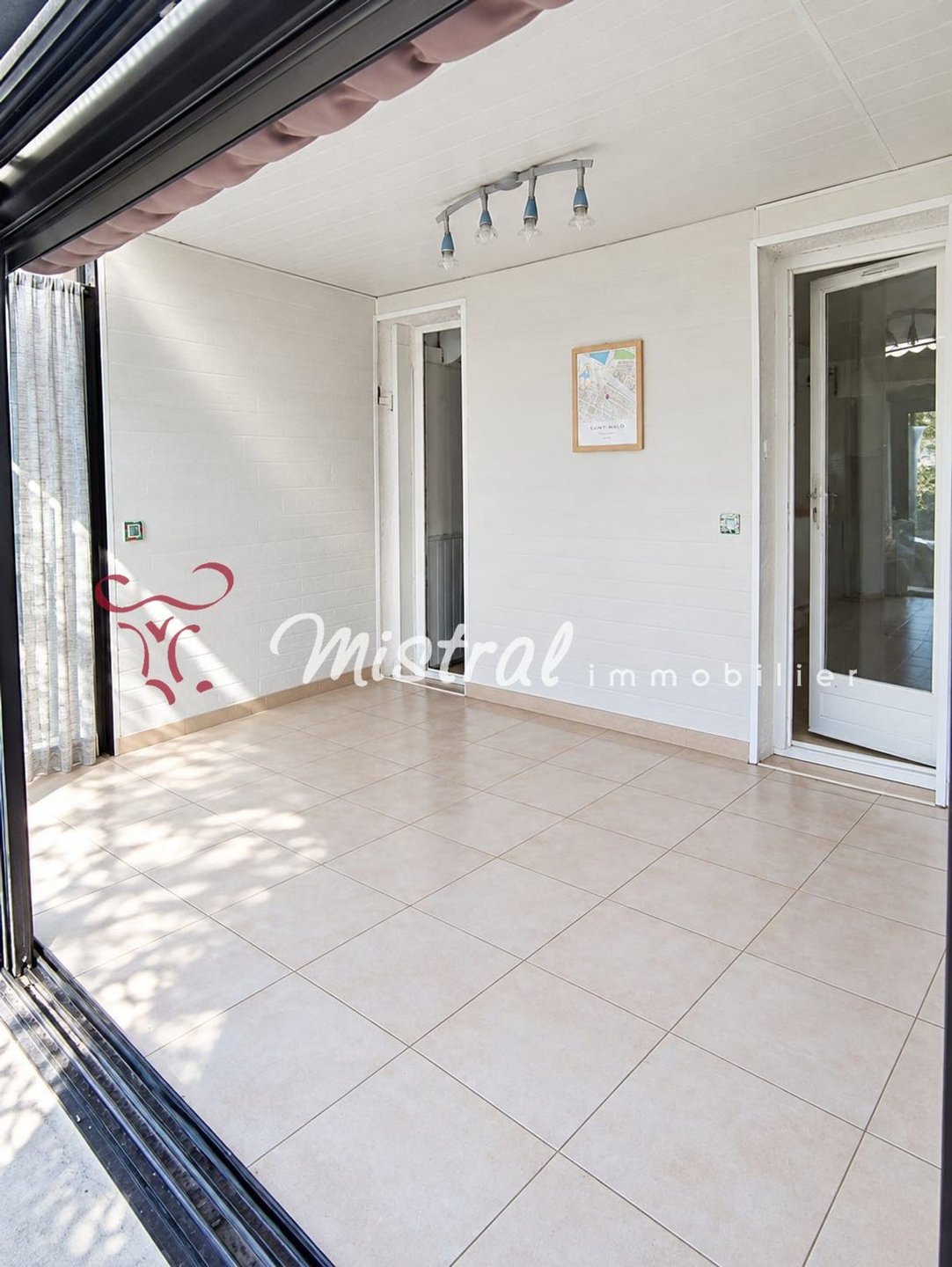 Appartement à louer, 20m², Aigues-Mortes