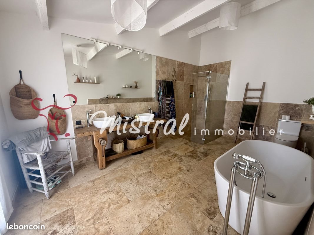 Maison à vendre, 134m², Saintes-Maries-de-la-Mer