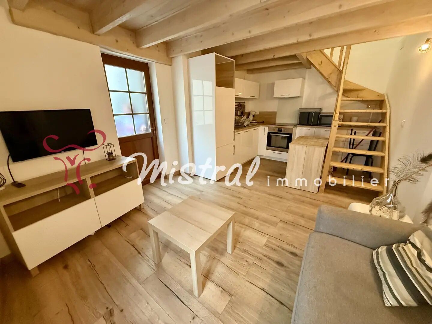 Appartement à louer, 40m², Beauvoisin