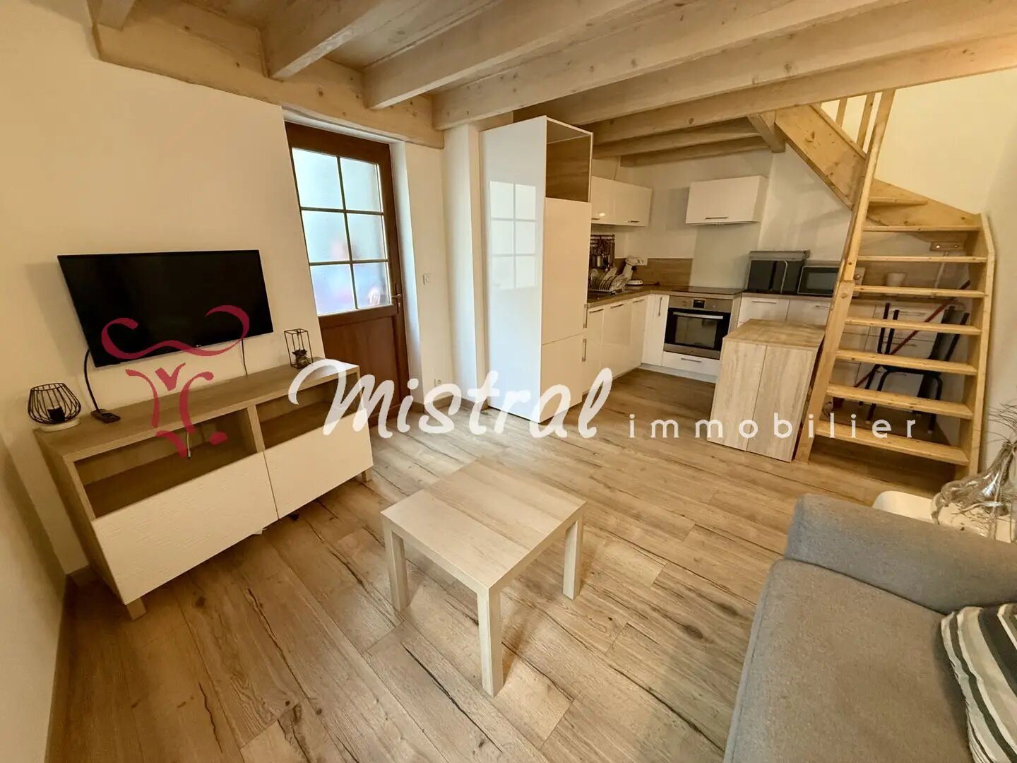 Appartement à louer, 40m², Beauvoisin