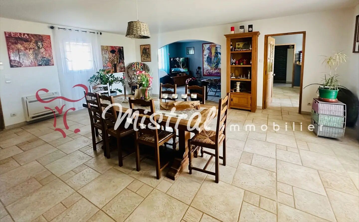 Maison à vendre, 141m², Saint-Laurent-d'Aigouze