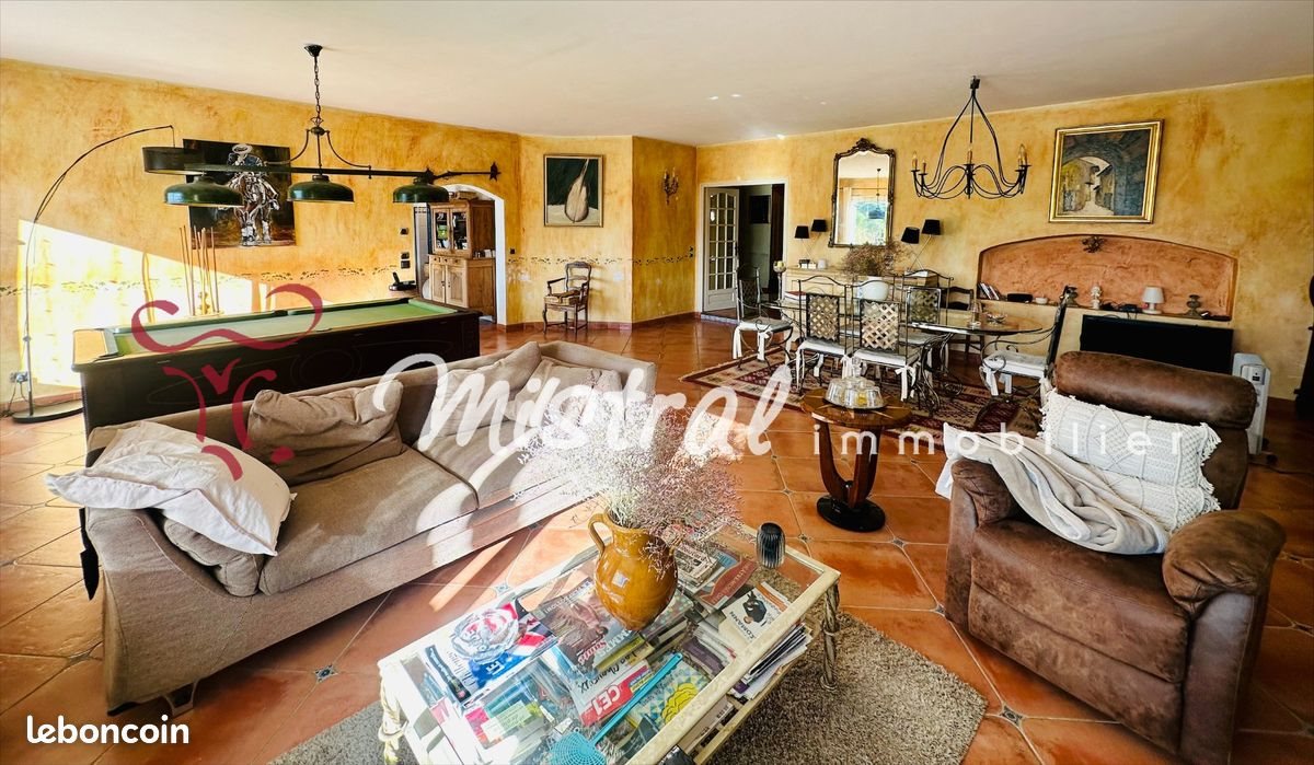 Maison à vendre, 452m², Aigues-Mortes