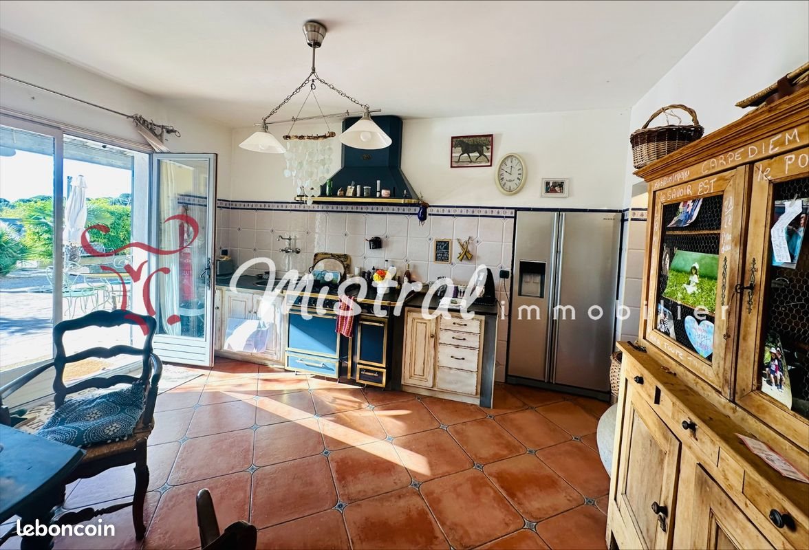 Maison à vendre, 452m², Aigues-Mortes
