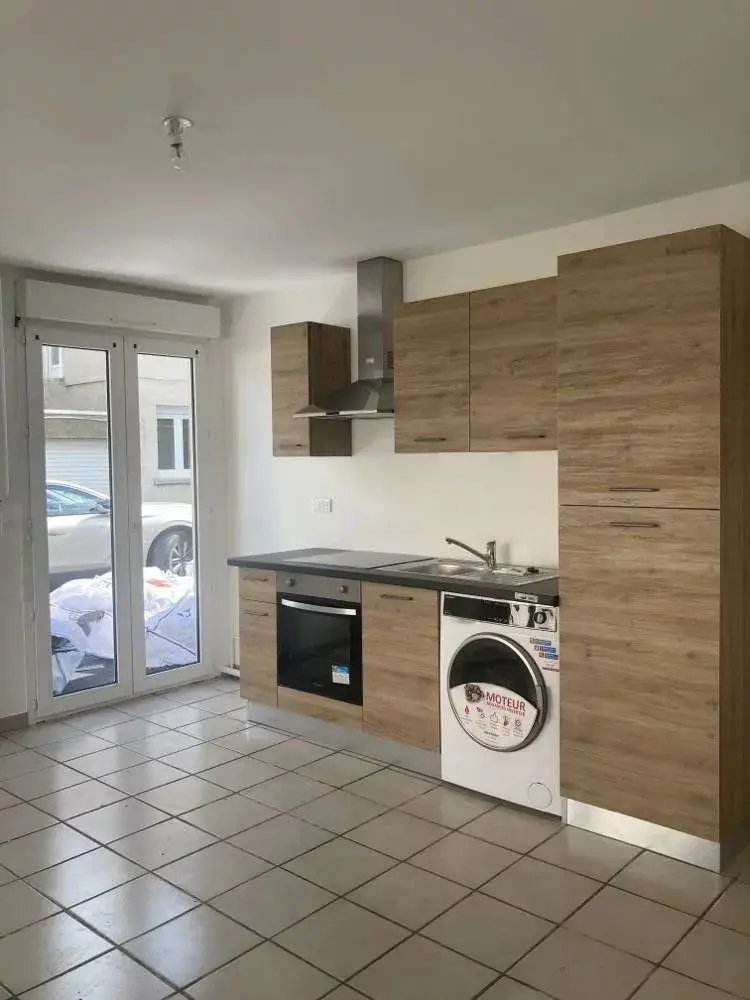 Appartement à louer, 28m², Cébazat
