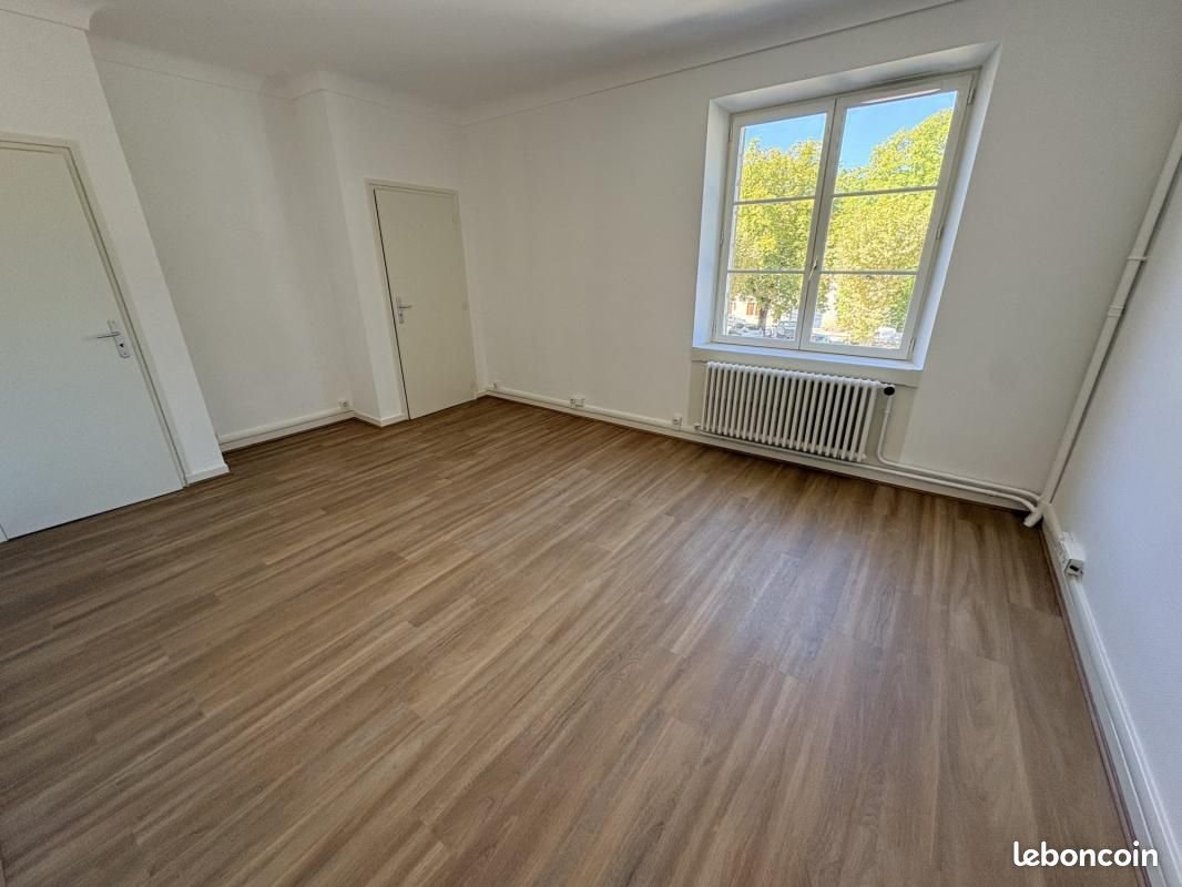 Appartement à louer, 78m², Saint-Jean-en-Royans