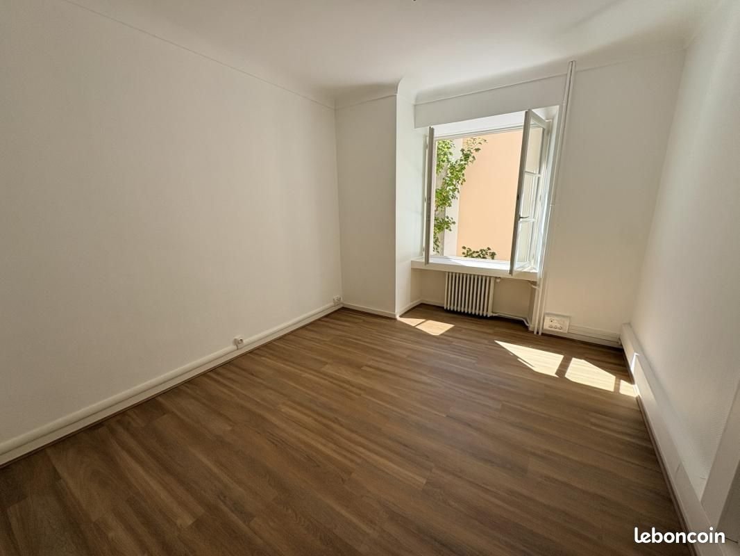 Appartement à louer, 78m², Saint-Jean-en-Royans