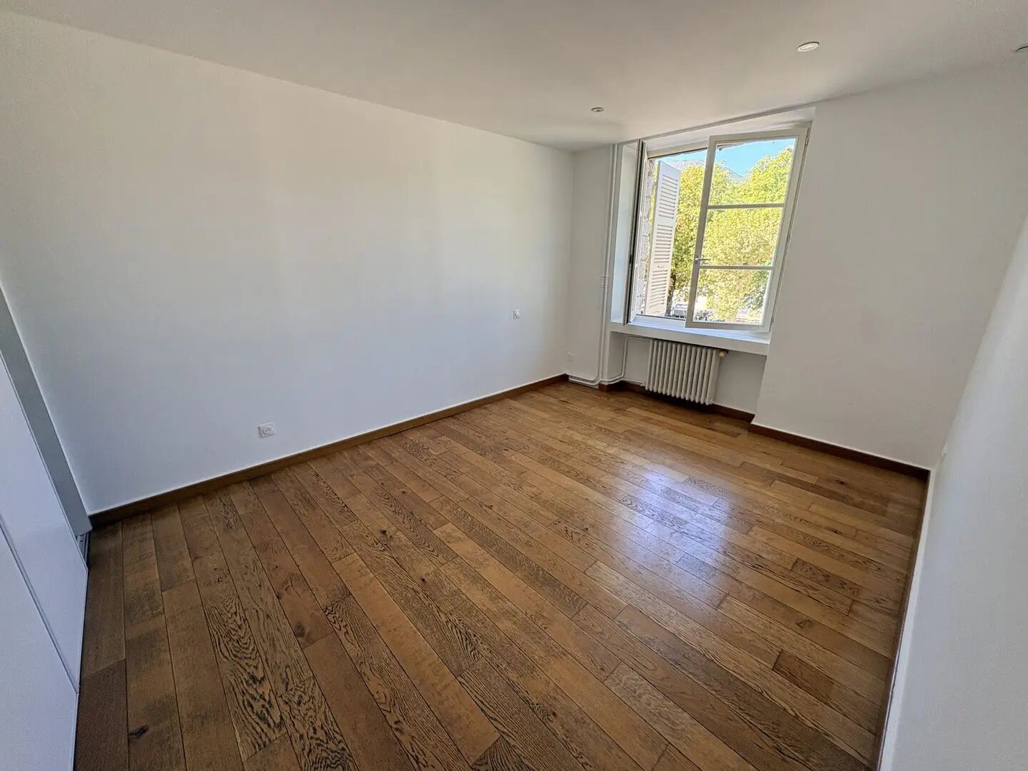 Appartement à louer, 141m², Saint-Jean-en-Royans