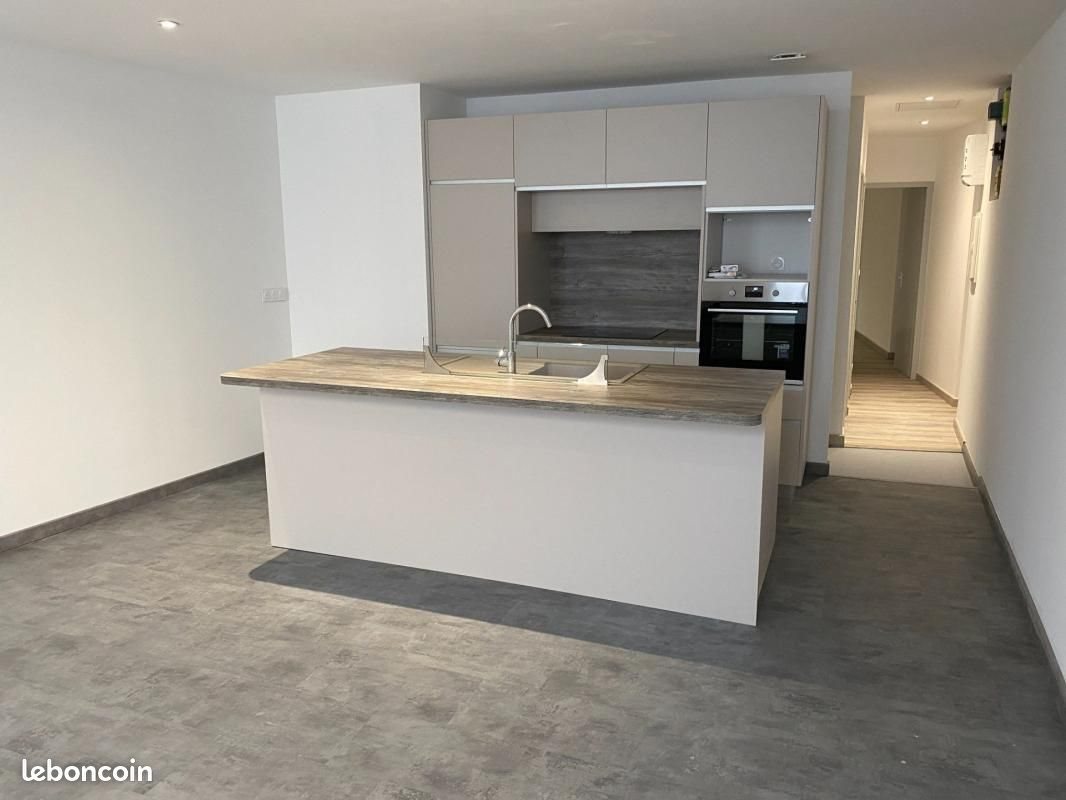 Appartement à louer, 70m², Romans-sur-Isère