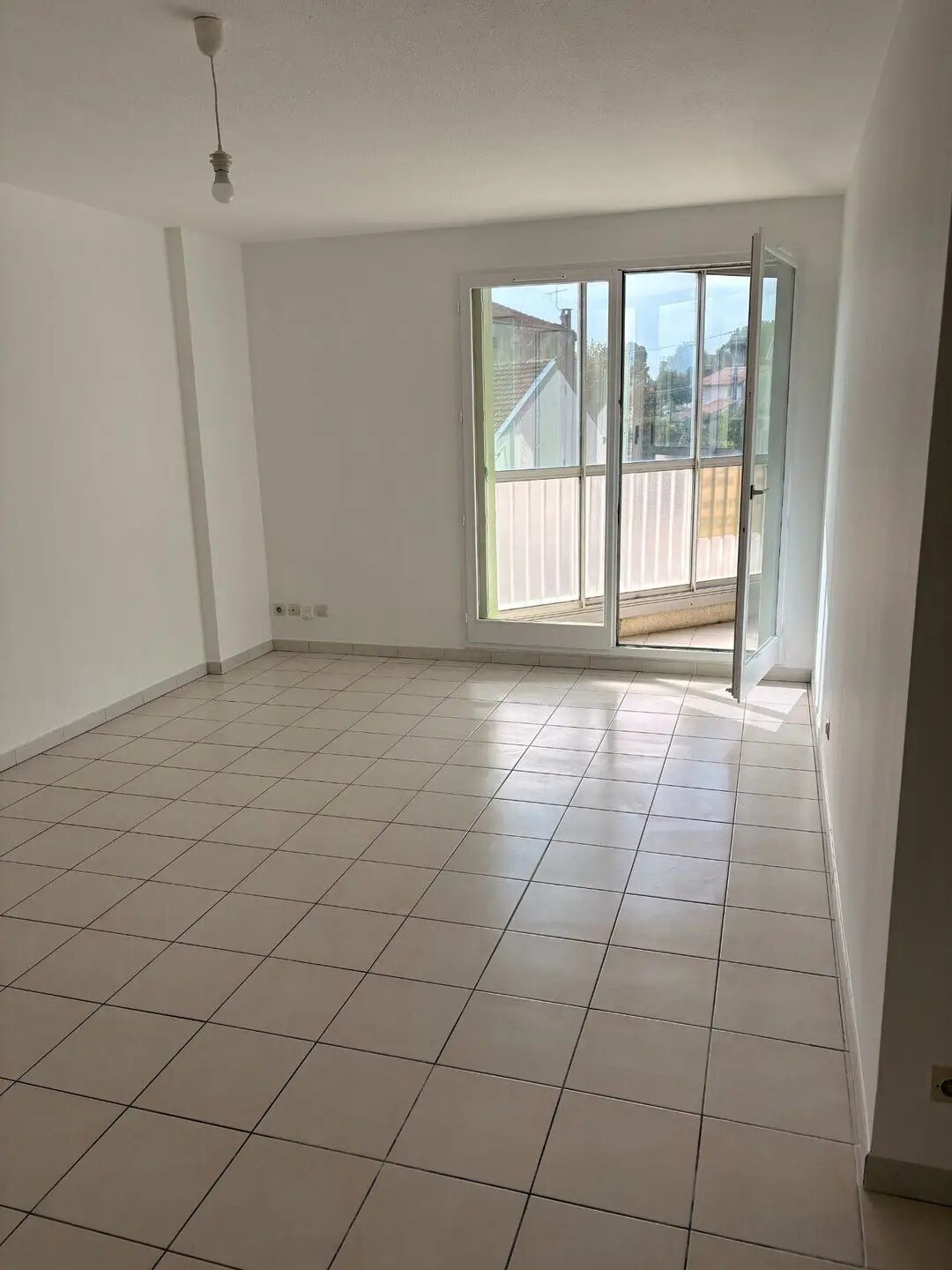 Appartement à louer, 52m², Romans-sur-Isère