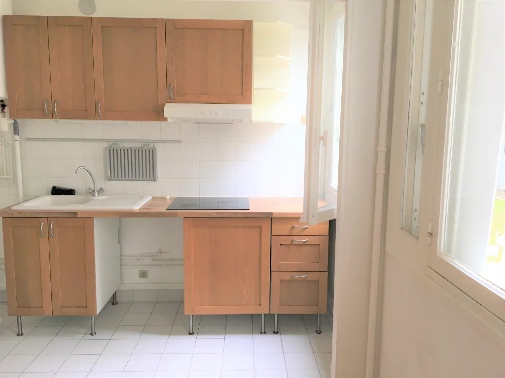 Appartement à louer, 35m², Garches