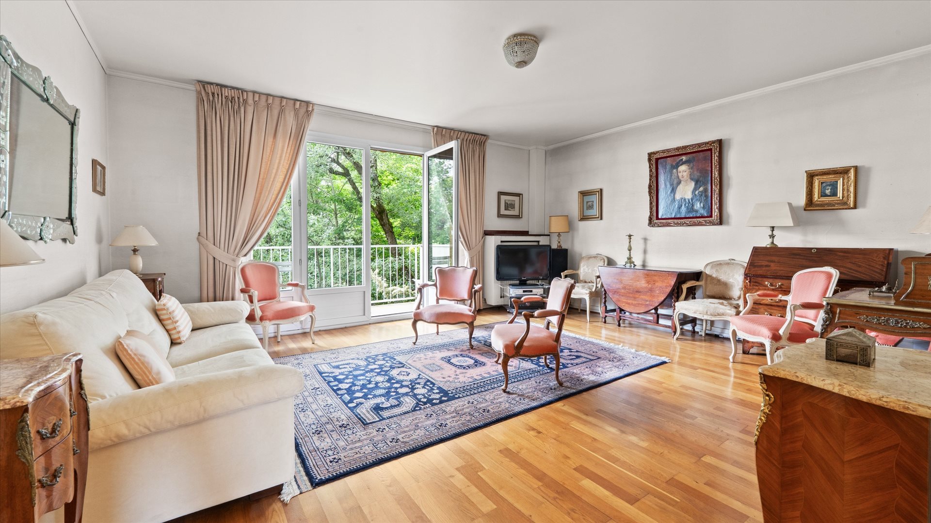 Appartement à vendre, 2m², Garches