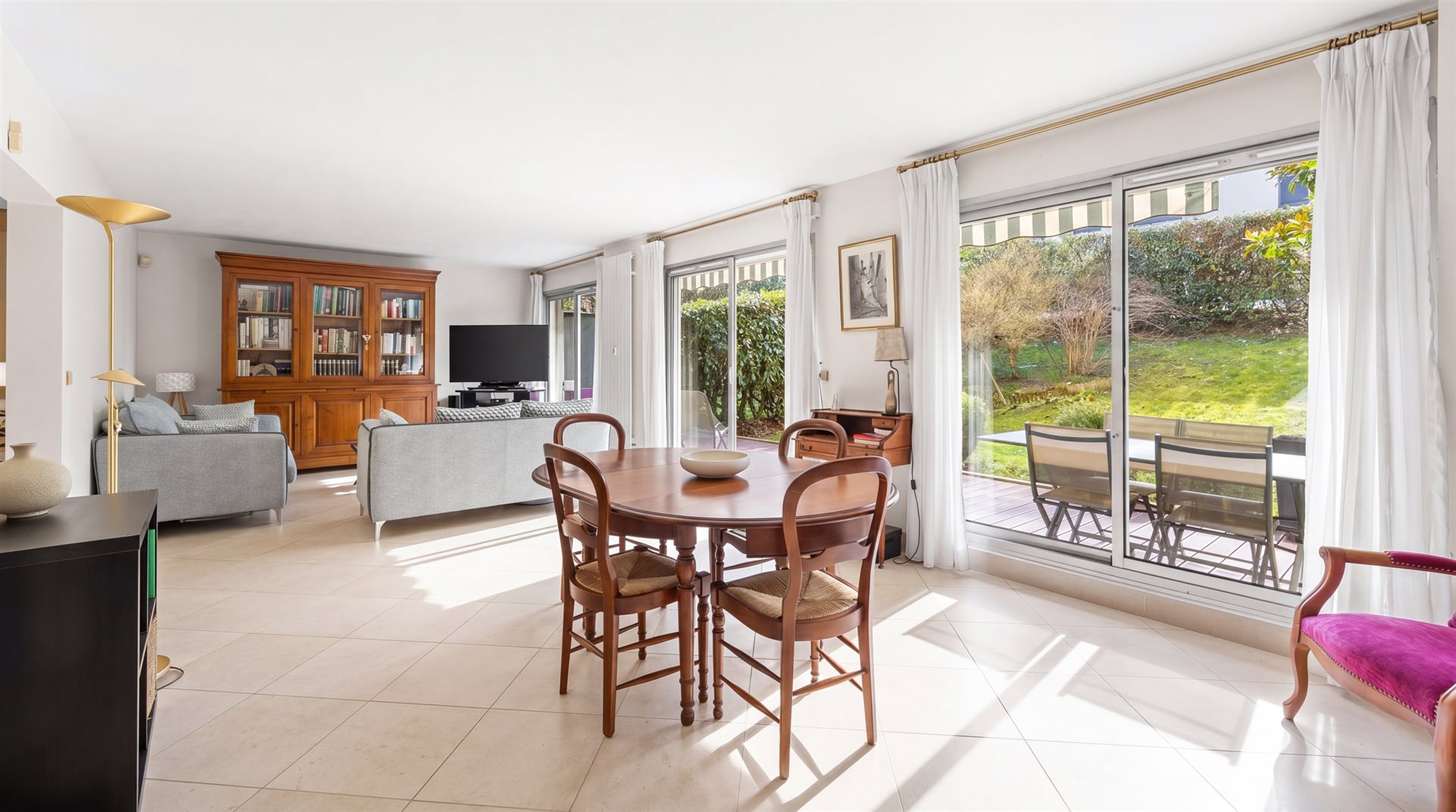 Appartement à vendre, NaNm², Garches