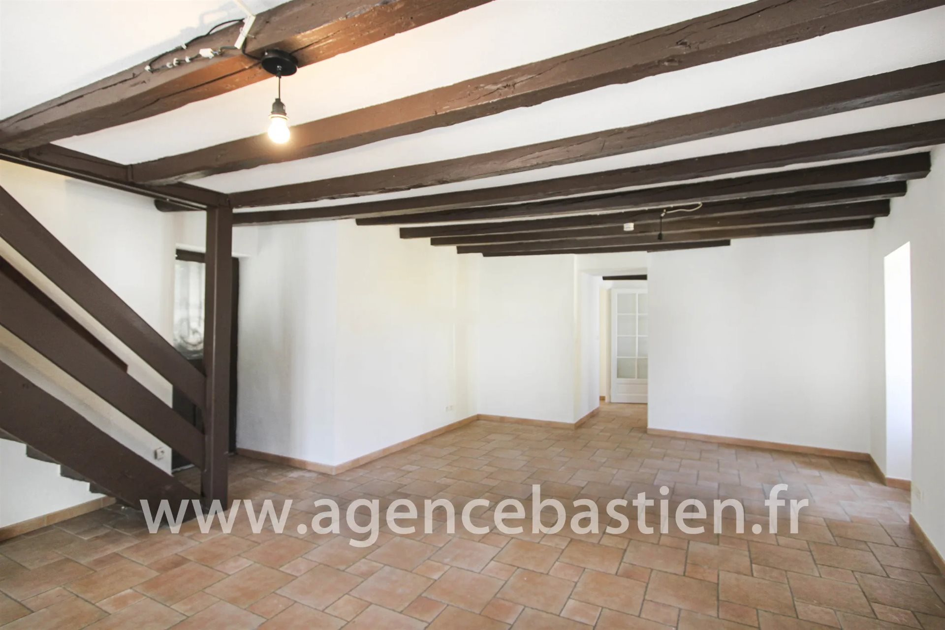 Appartement à louer, 90m², Péron