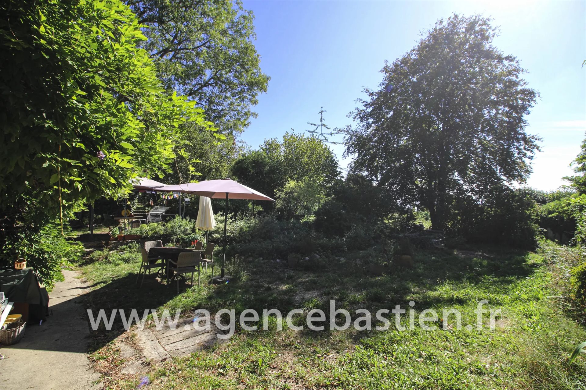 Maison à vendre, 150m², Gex
