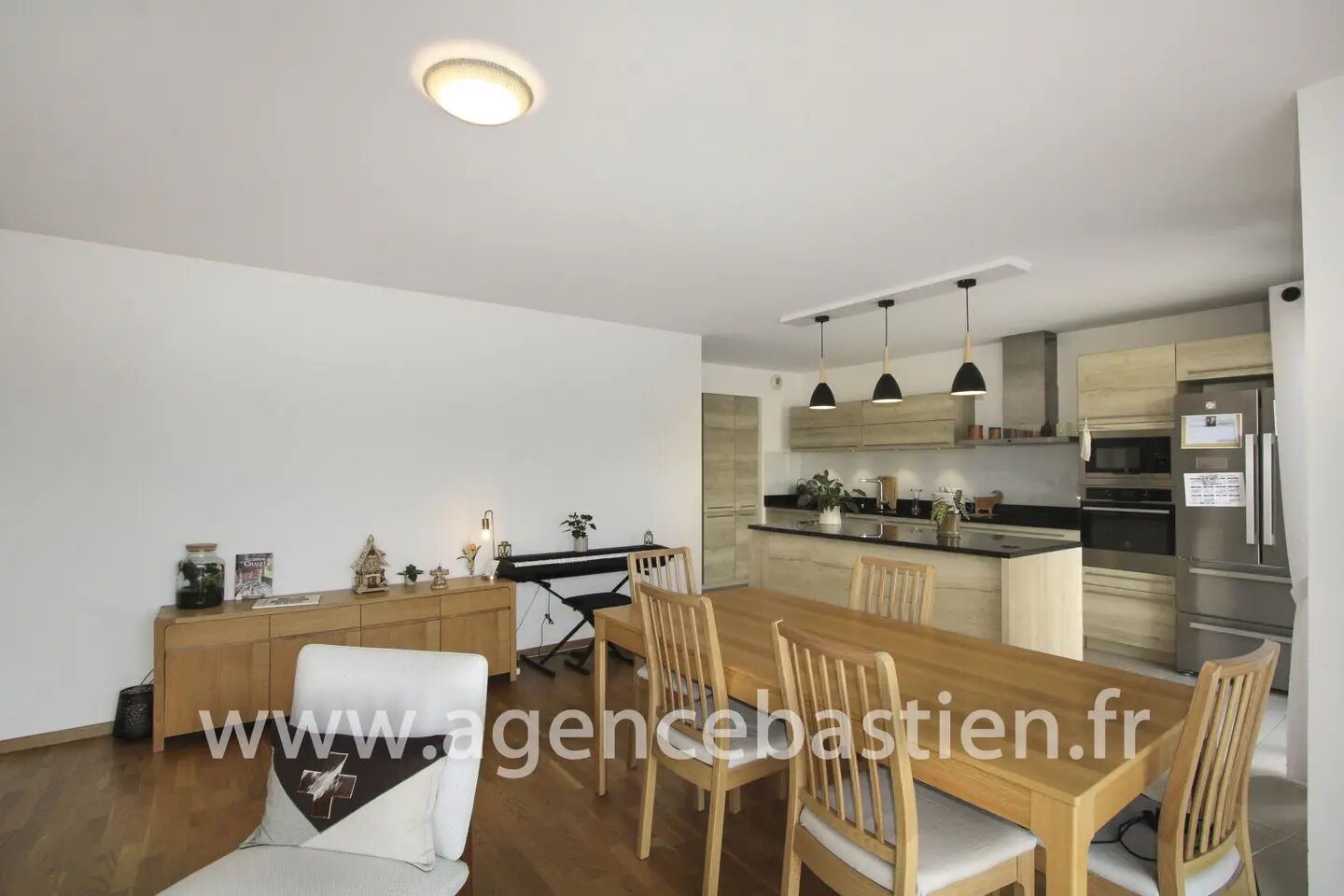 Appartement à louer, 92m², Prévessin-Moëns