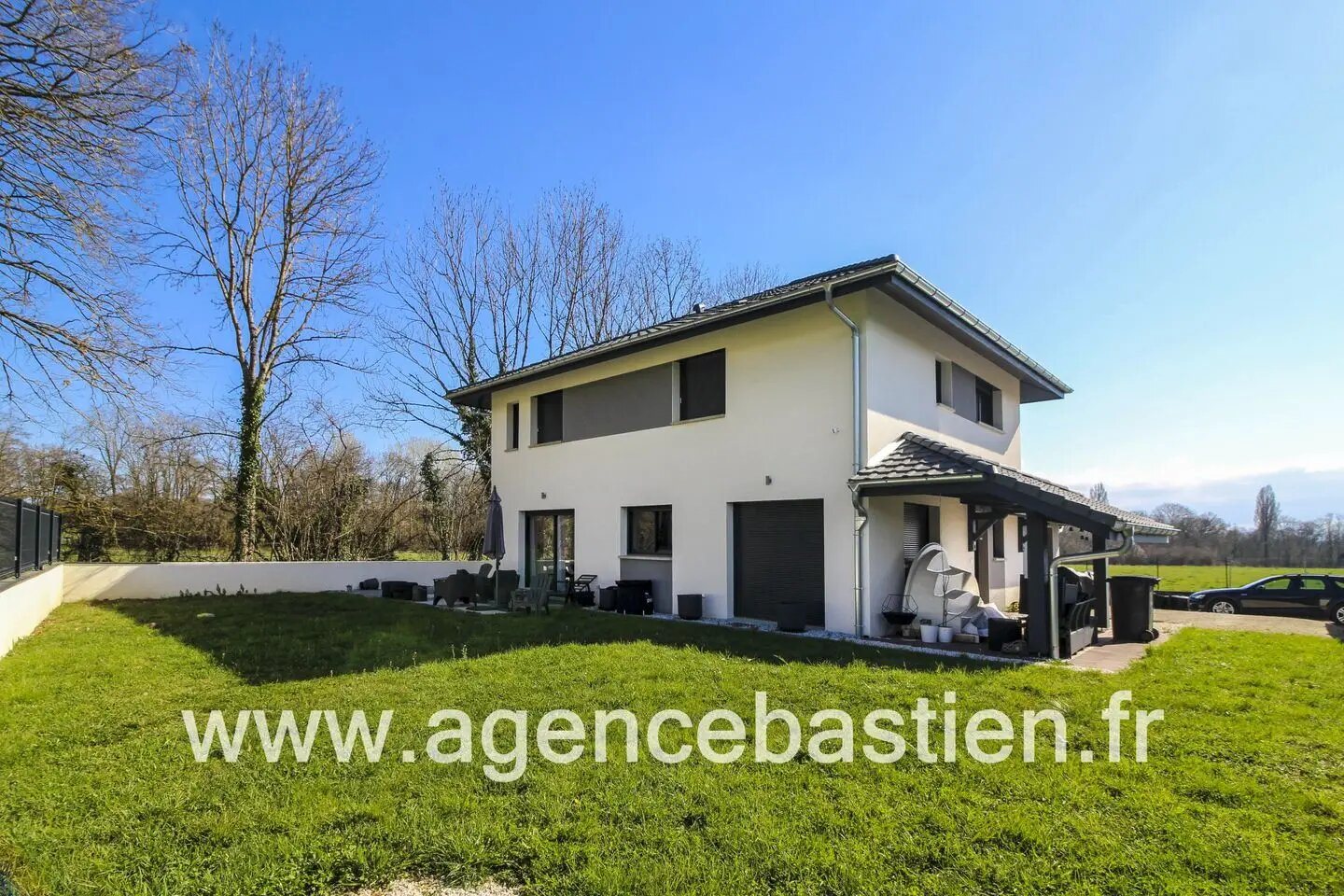 Maison à vendre, 151m², Saint-Genis-Pouilly