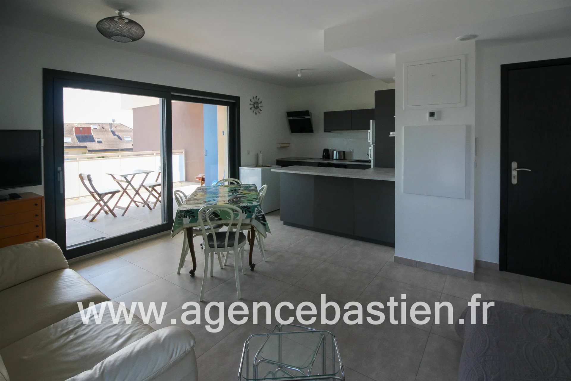 Appartement à louer, 47m², Divonne-les-Bains