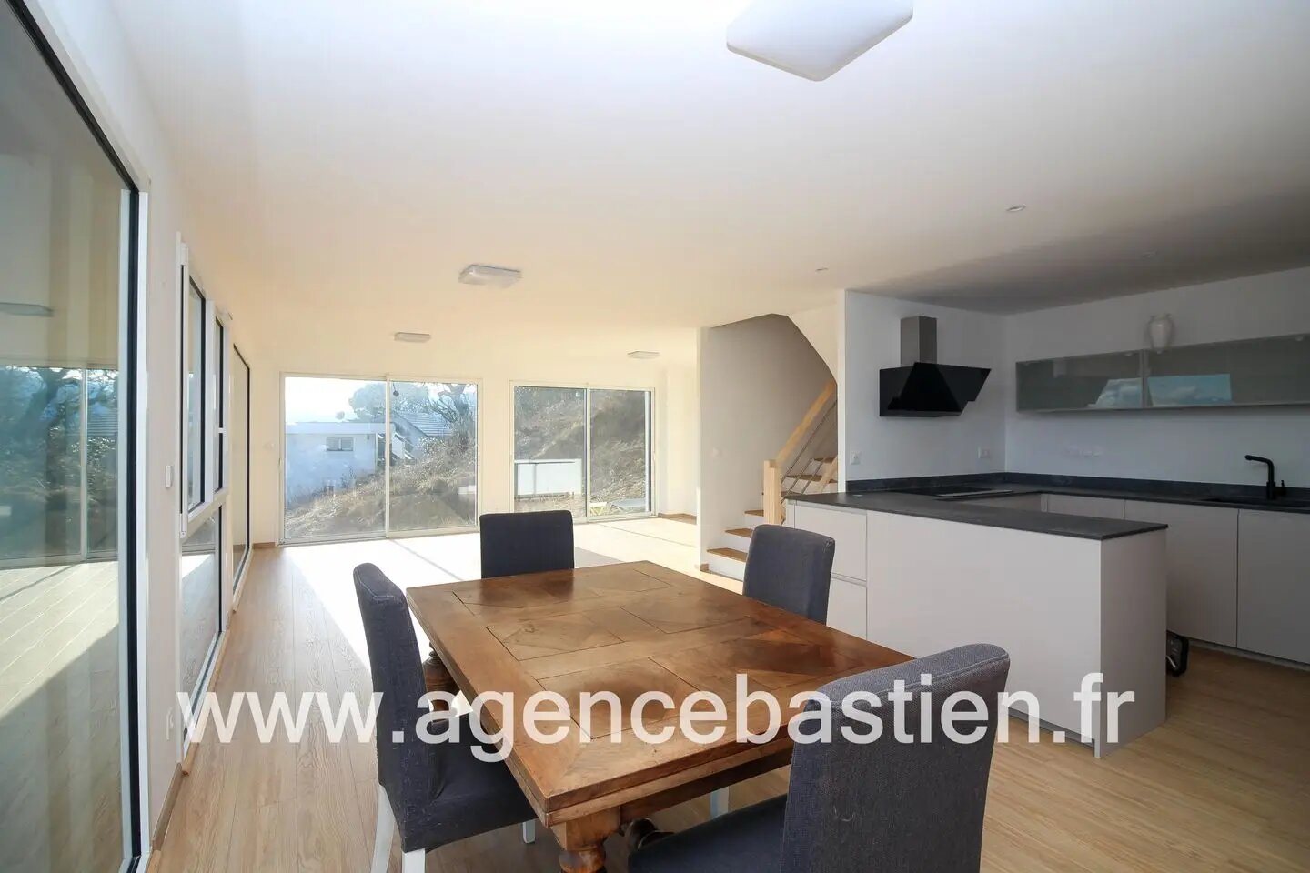 Maison à vendre, 148m², Grilly