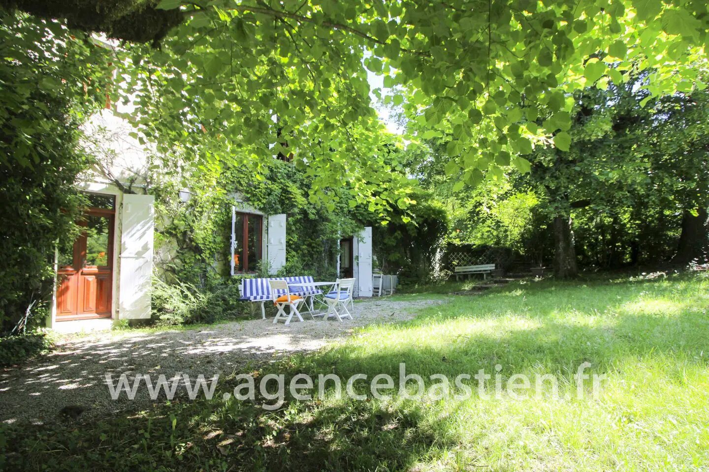 Maison à vendre, 195m², Gex