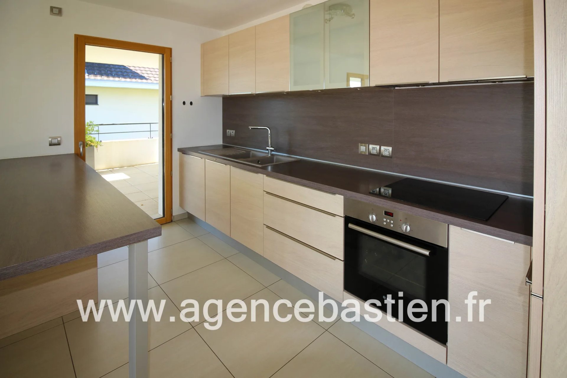 Appartement à louer, 90m², Divonne-les-Bains