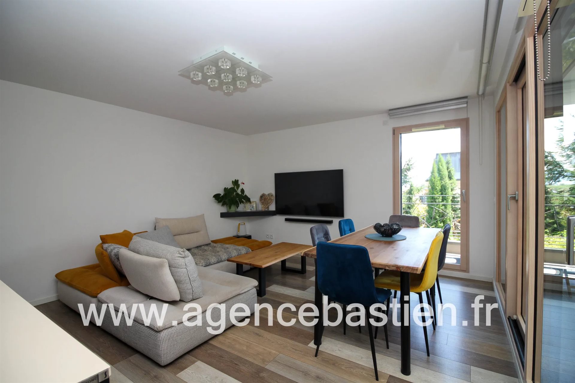 Appartement à vendre, 79m², Divonne-les-Bains