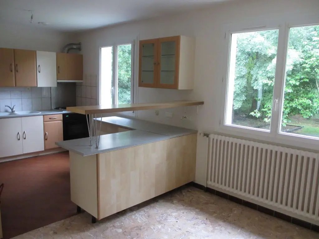 Maison à vendre, 93m², Nazelles-Négron