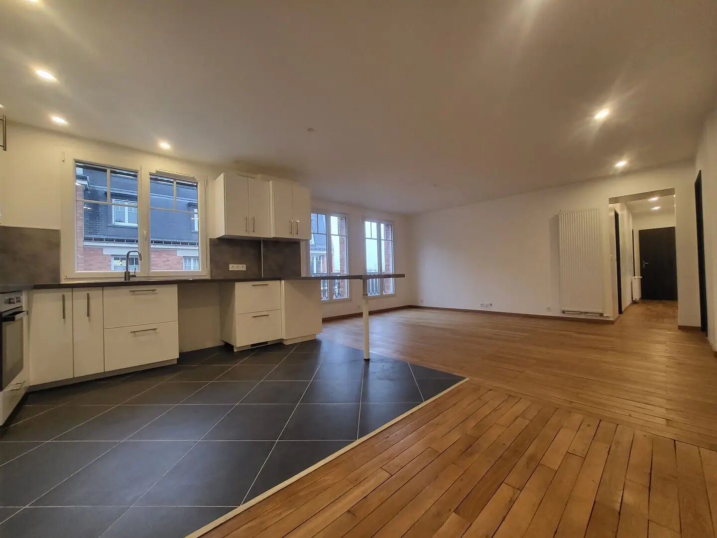 Appartement à louer, 109m², Courbevoie