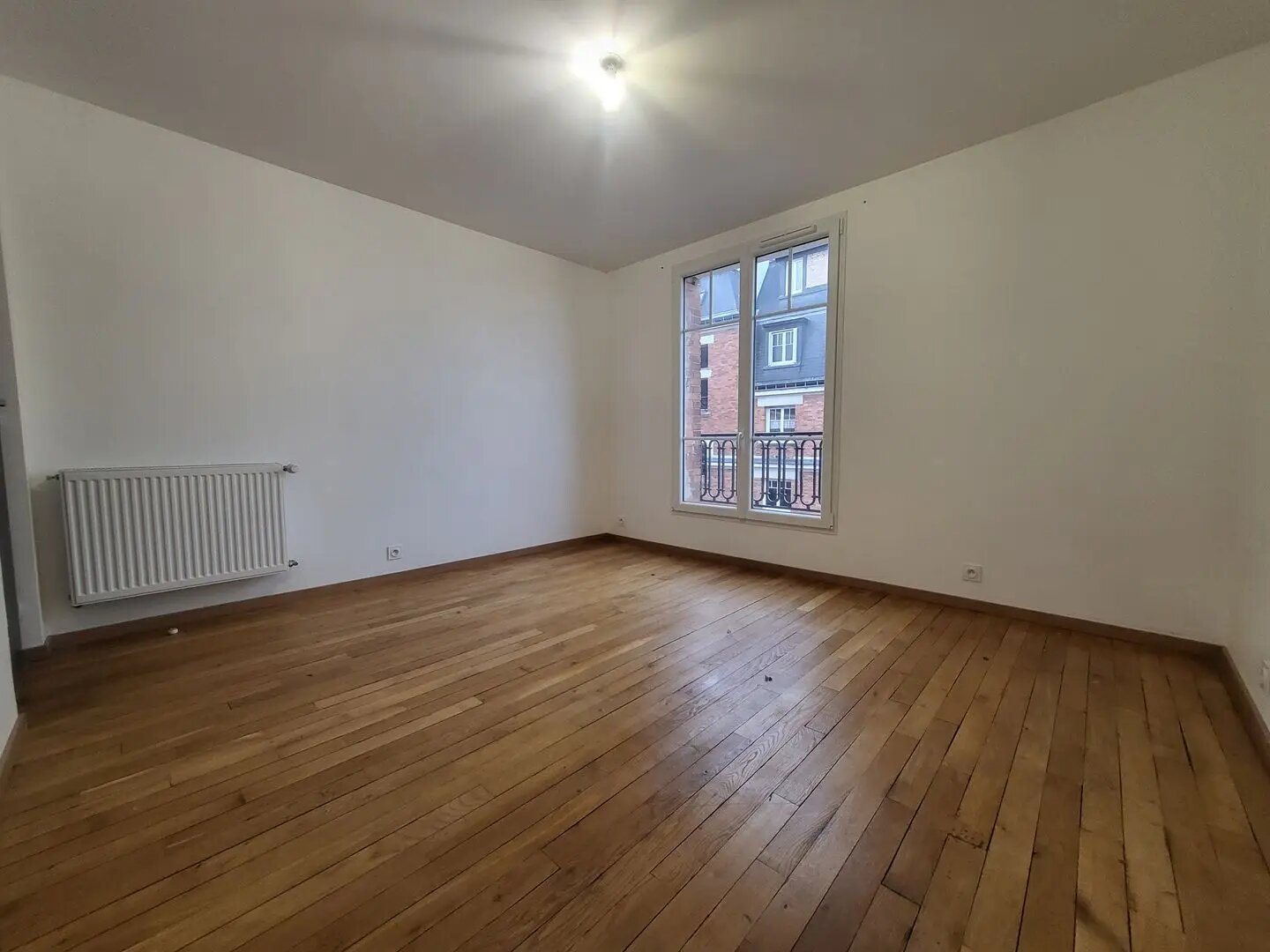 Appartement à louer, 109m², Courbevoie
