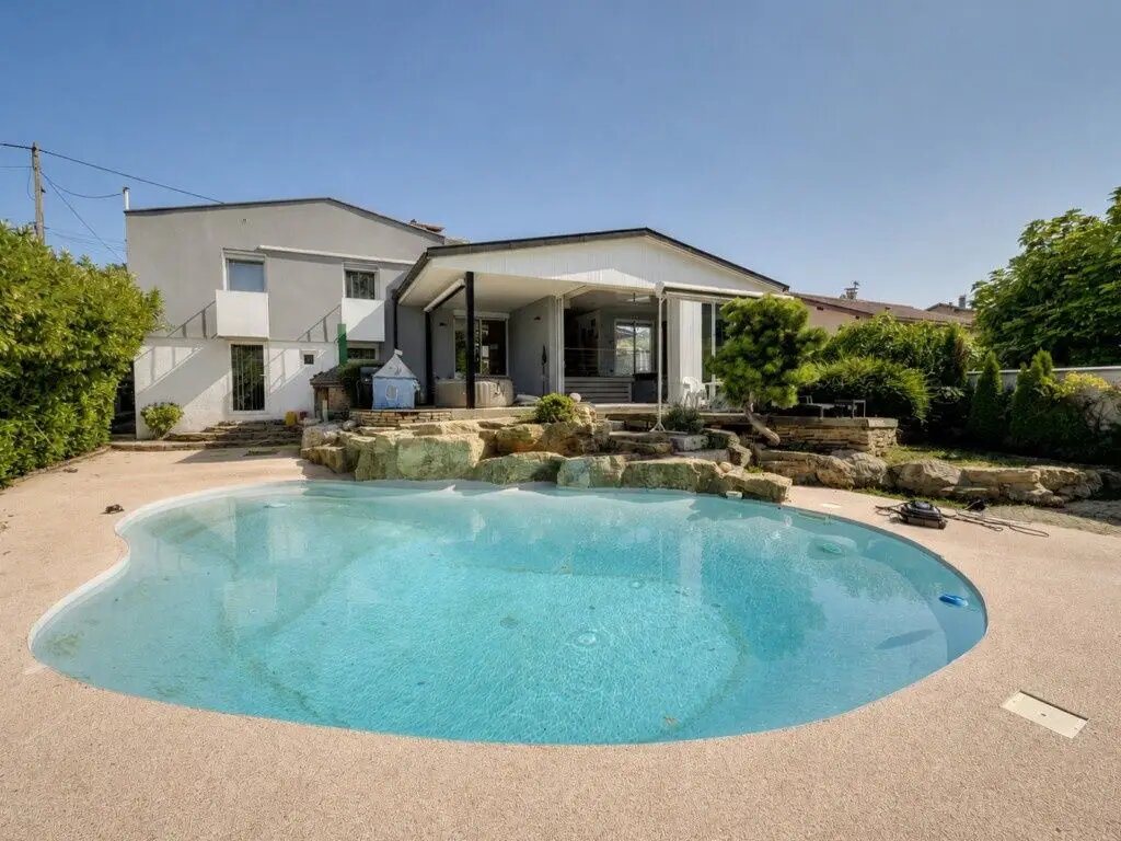 Maison à vendre, 150m², Saint-Jean-le-Vieux