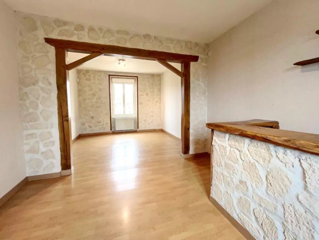 Maison à vendre, 159m², Saint-Paul-de-Varax