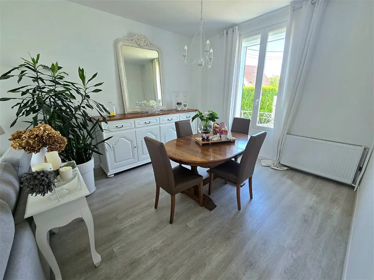 Maison à vendre, 95m², La Chapelle-Saint-Luc
