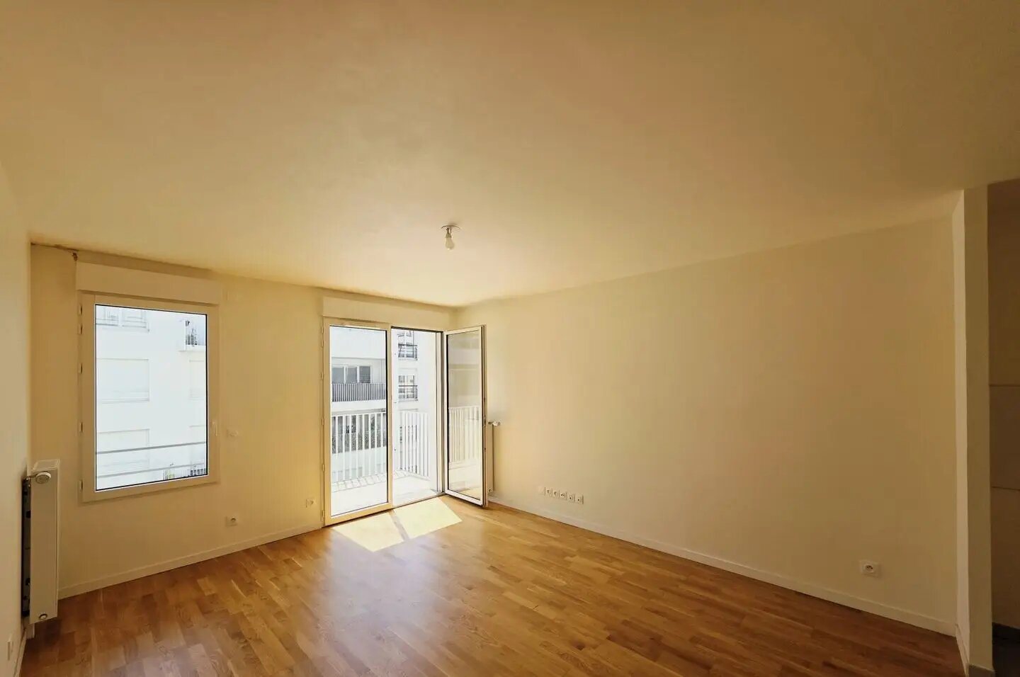 Appartement à louer, 46m², Suresnes