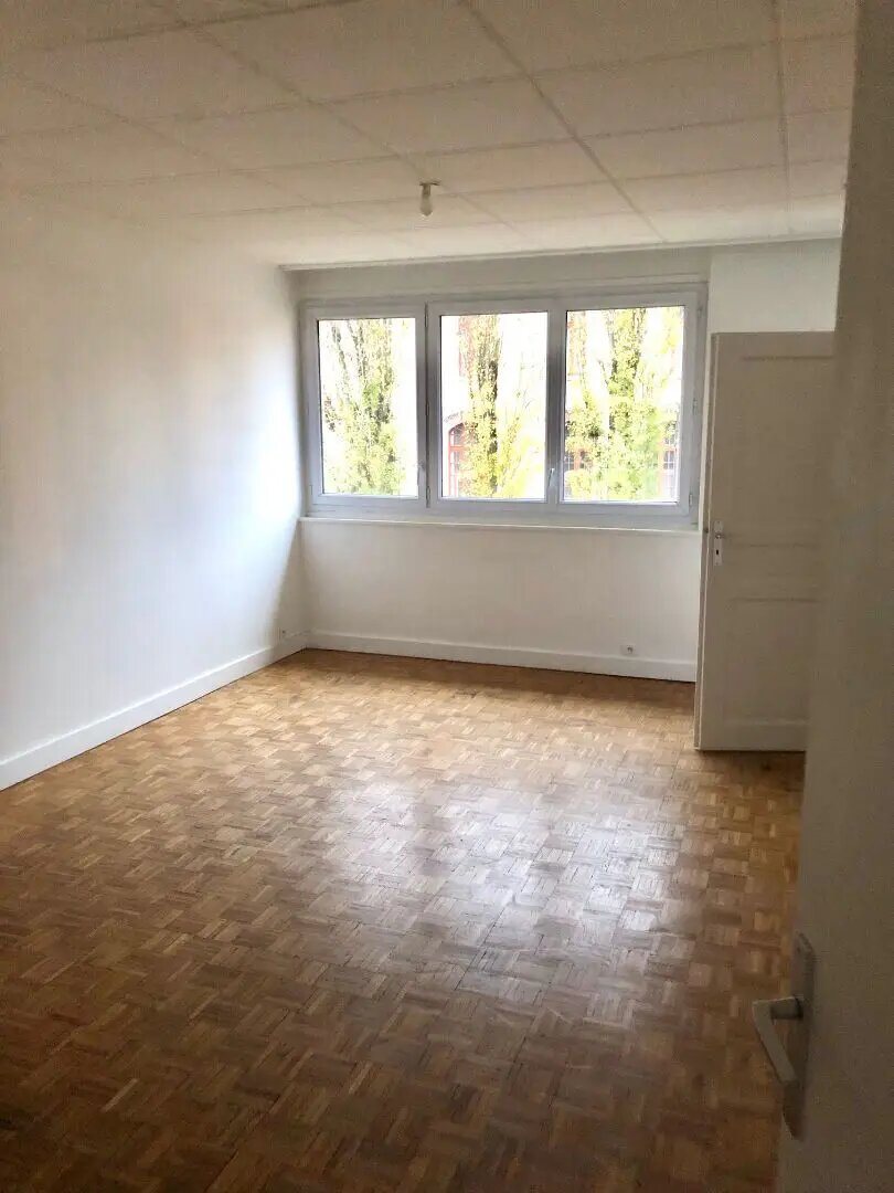 Appartement à louer, 62m², Sceaux