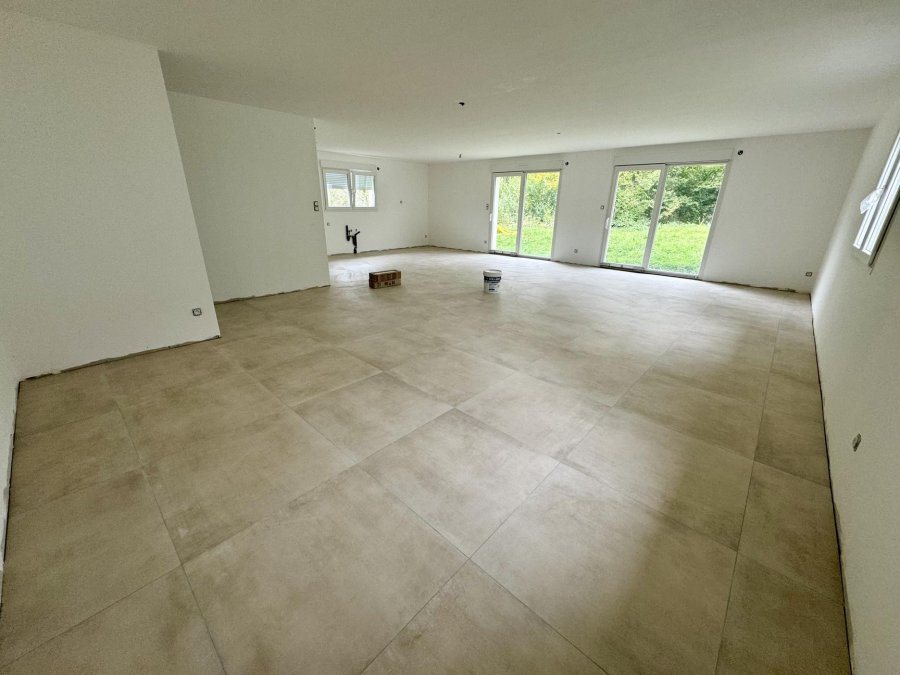 Maison à vendre, 131m², Uzemain